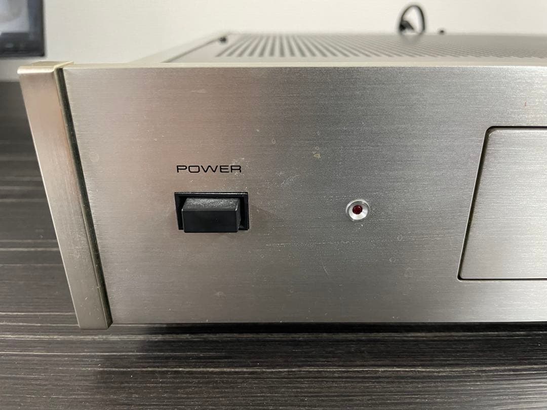 Accuphase アキュフェーズ　C-220 プリアンプ　通電確認済み
