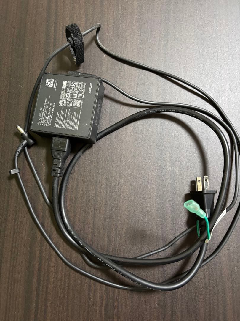 ASUSゲーミングモニター27インチ