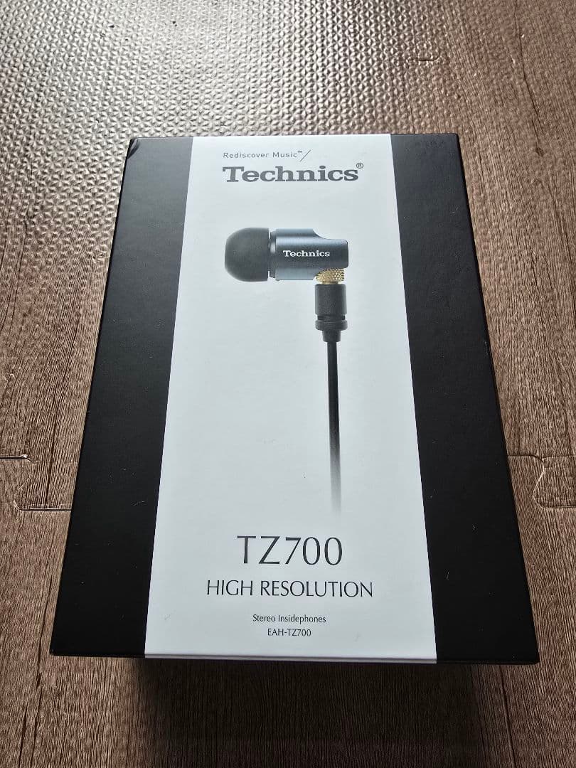 イヤホン Technics TZ700