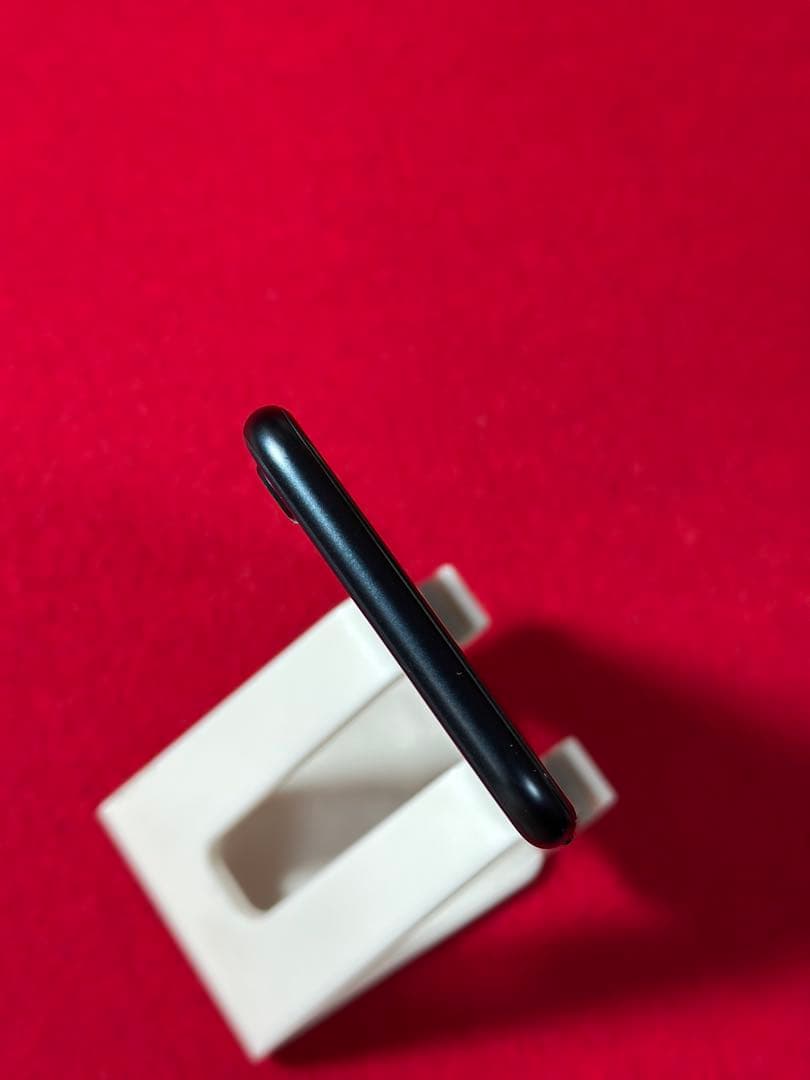 【7591】iPhone SE3第3世代ミッドナイト 64GB simフリー