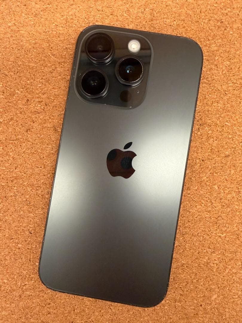 iPhone 15 Pro ブラック 256 GB バッテリー100%