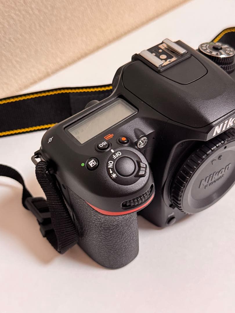 美品✨Nikon D7500 VRレンズキット（ハクバ　カメラバッグ付き）ニコン