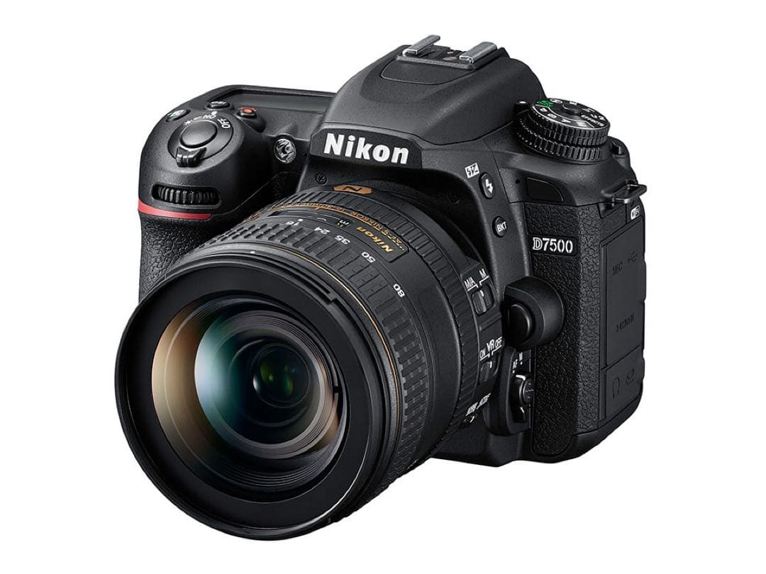 美品✨Nikon D7500 VRレンズキット（ハクバ　カメラバッグ付き）ニコン