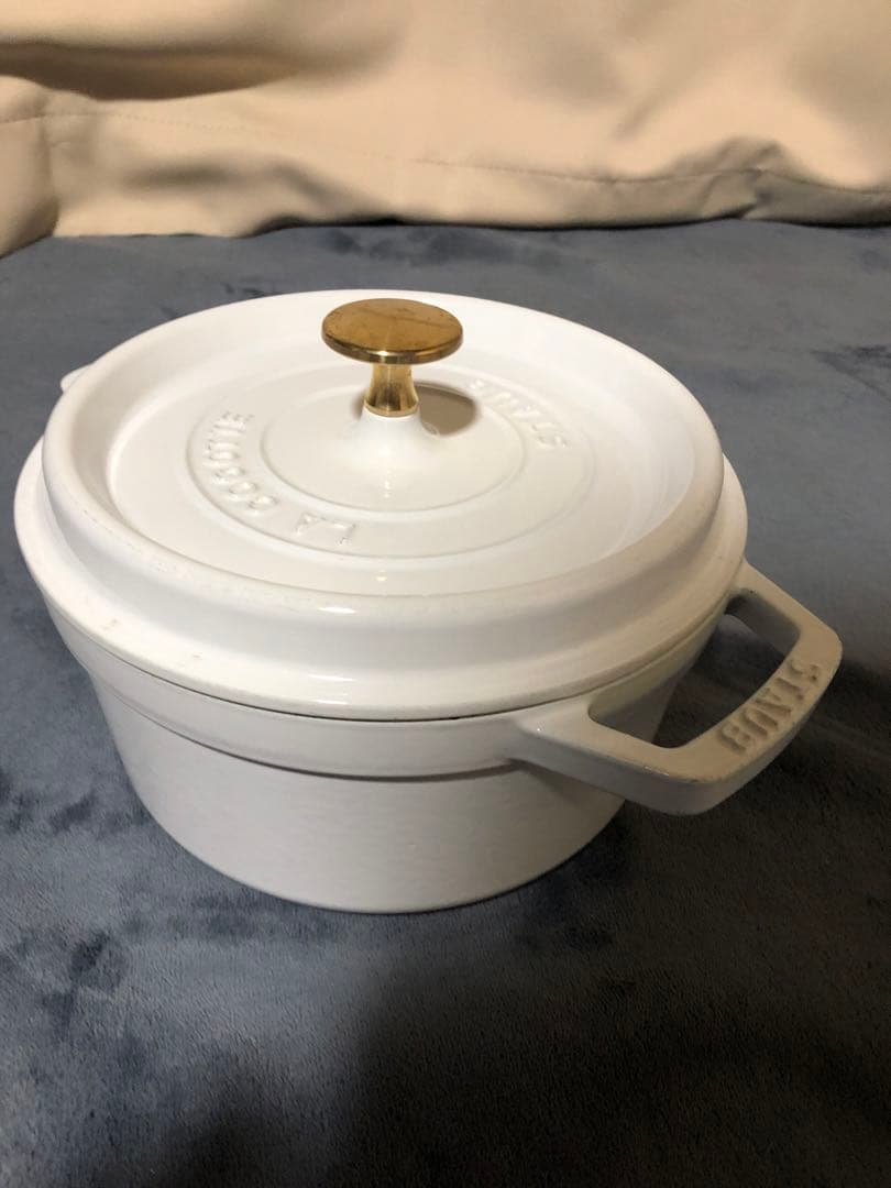 STAUB ストウブ 20cm 白　中古品