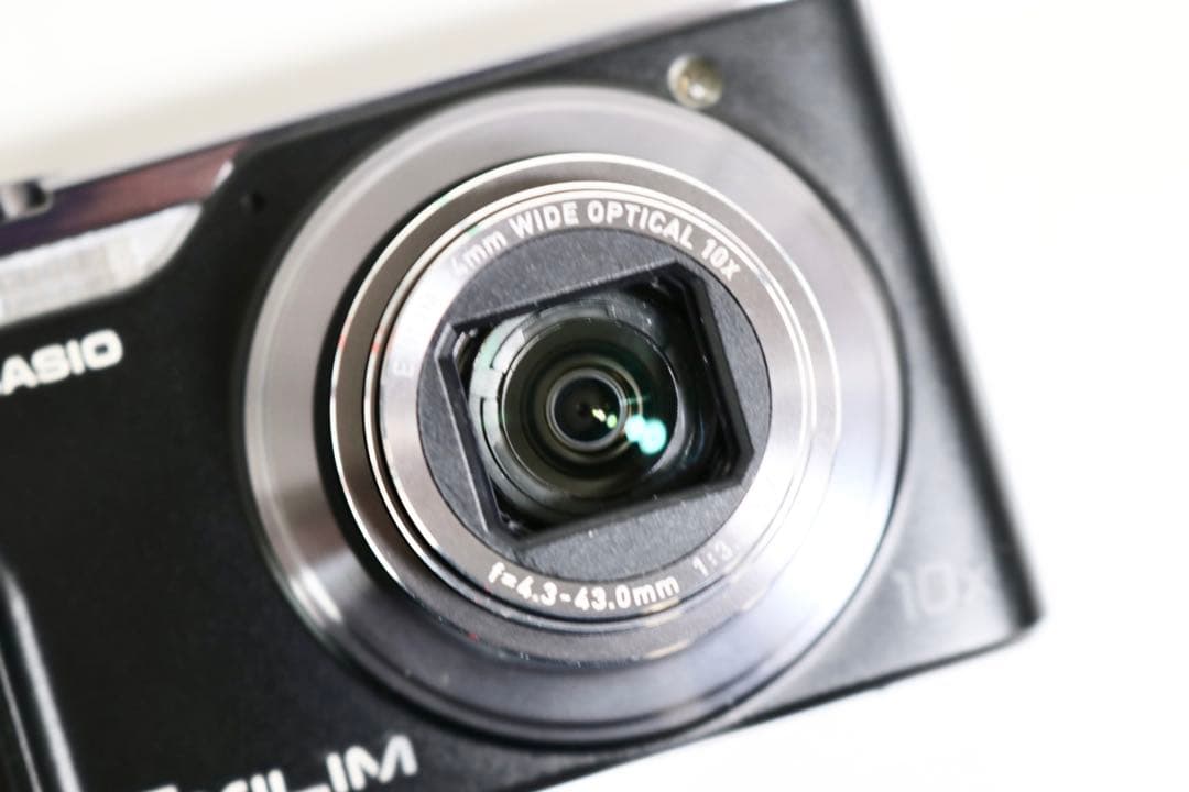 ■ 美品 ■ カシオ CASIO EXILIM EX-H15 ブラック