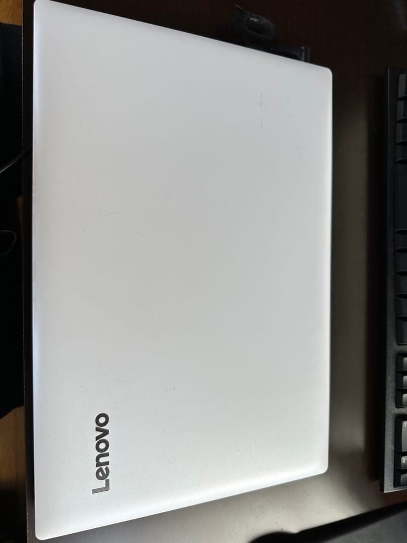 レノボ　ノート型パソコン