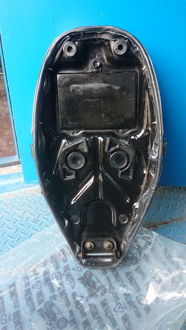 HONDA シャリー70 純正シート