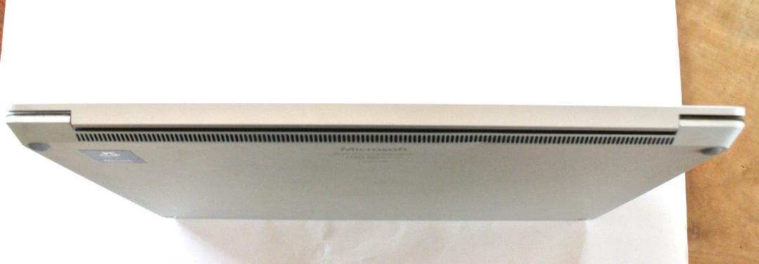 ゆ*3様 Microsoft Surface Laptop 2 1769