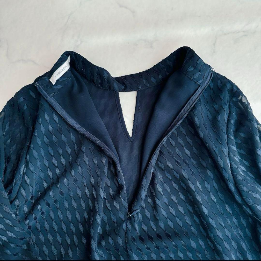 ピンキーアンドダイアン◆バイアスダイヤ柄カットジャカードブラウス　ブラック