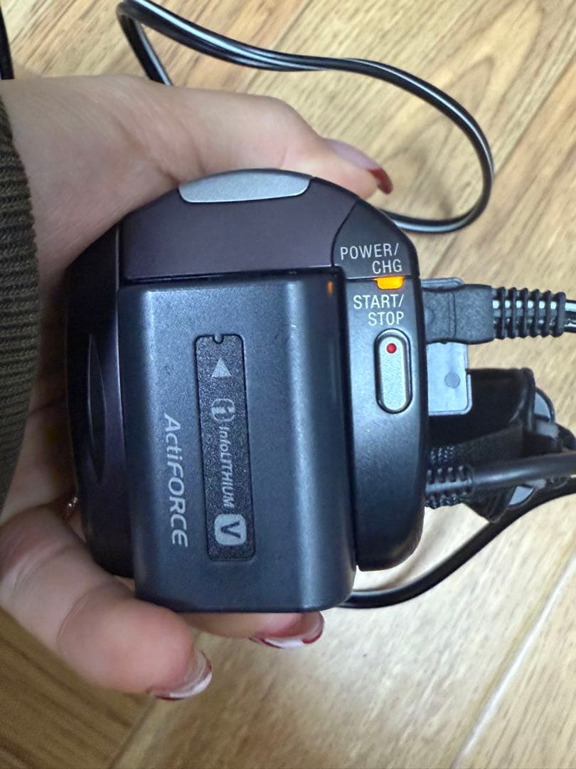 【送料込み】通電確認済み★SONY ビデオカメラ　HDR-CX430V ソニー