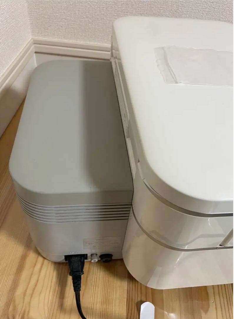 SAQINA　サキナ　美顔器　スチーム　赤外線　ビジュー　エステ