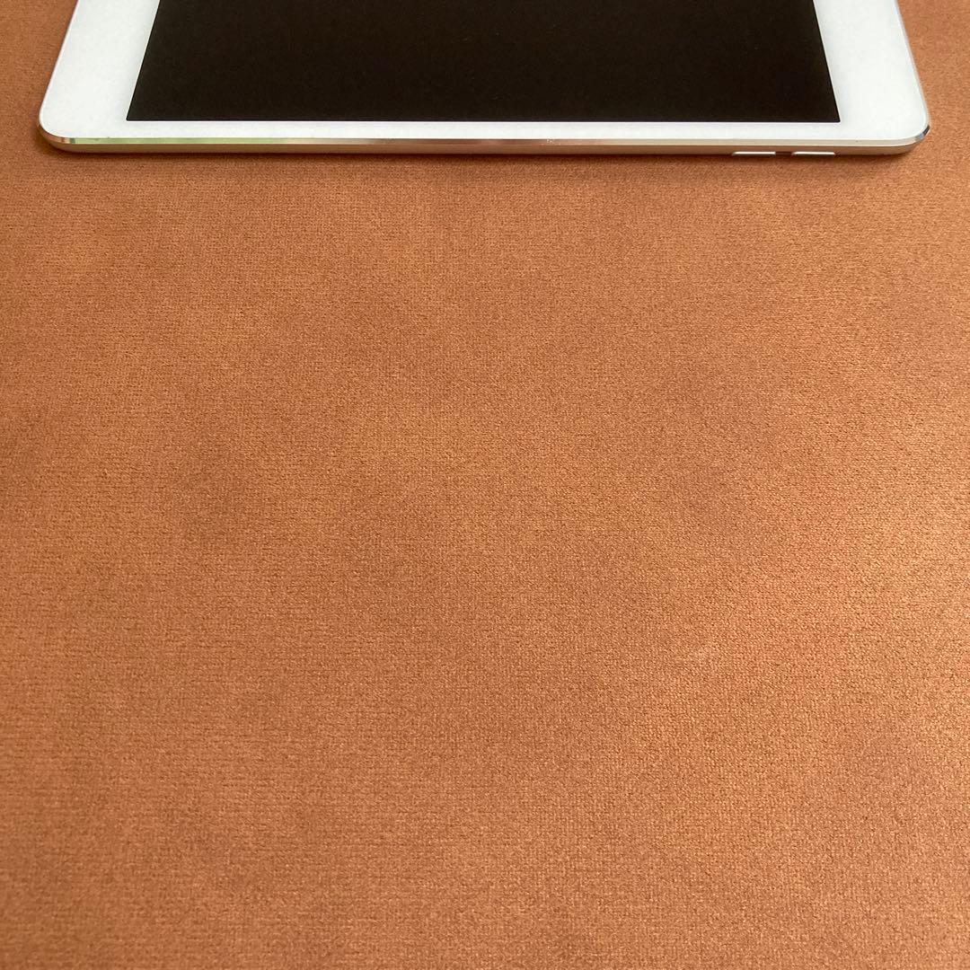 46 極美品新品級☆電池新品☆iPad mini4 第4世代 128GB☆