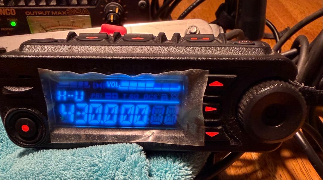 オートバイ用アマチュア無線機　FTM-10S Bluetoothユニット付き