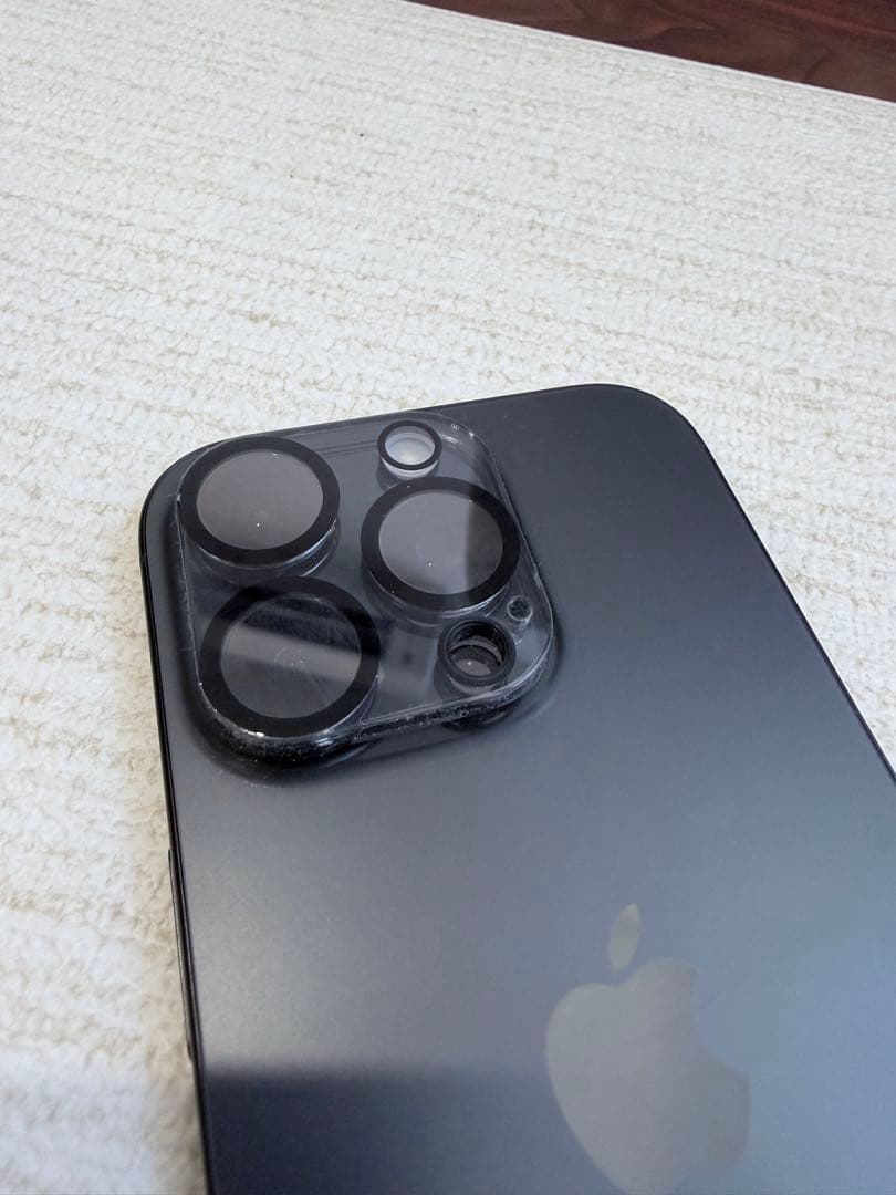 iPhone16Pro 128GBブラックチタニウム バッテリー100%