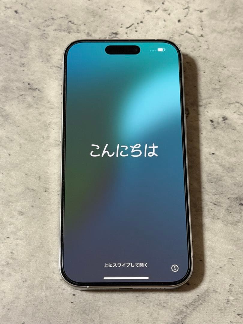 【おまけ付き】iPhone 15 Pro 256GB ホワイトチタニウム 本体
