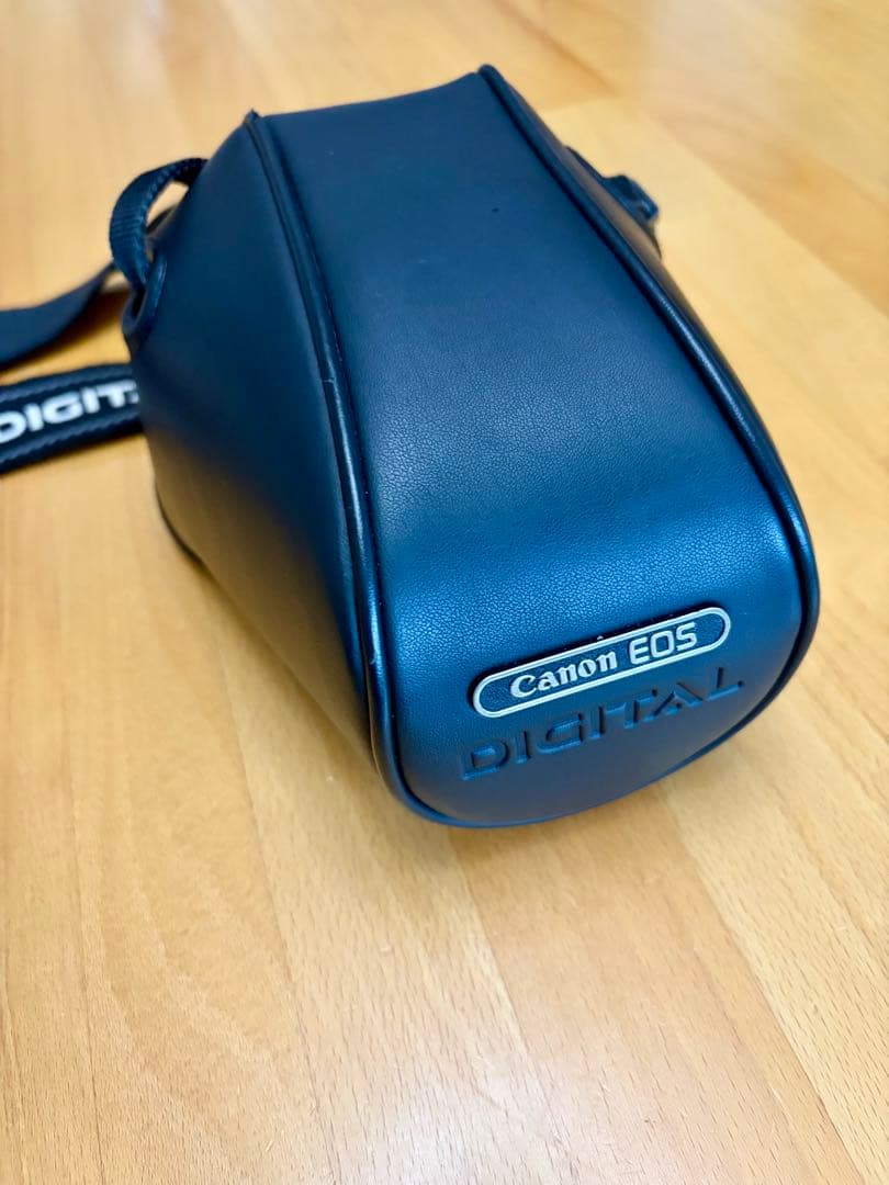 Canon EOS Kiss Digital N カバーEH18L付き　箱あり