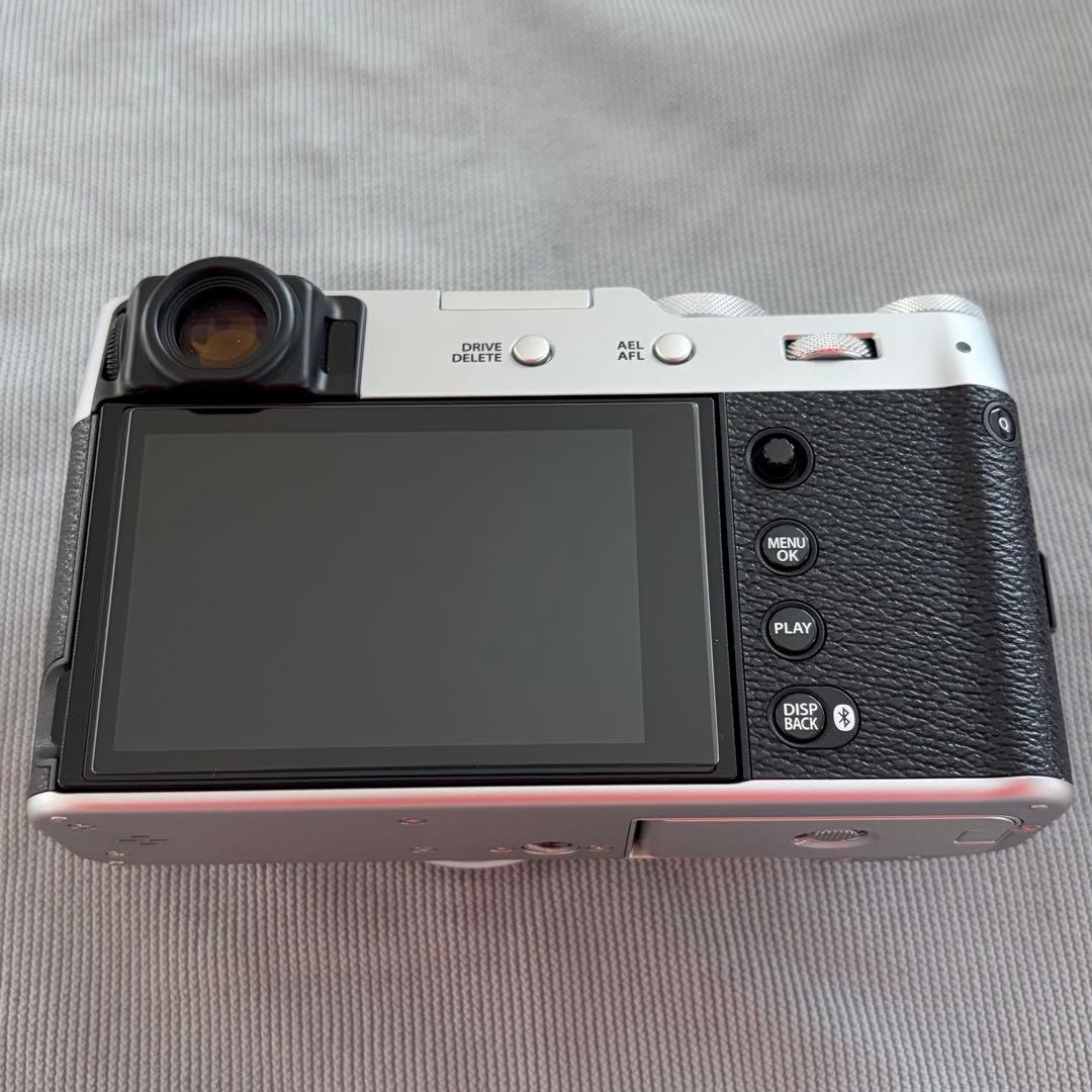 【保証書・付属品あり】x100vi FUJiFILM