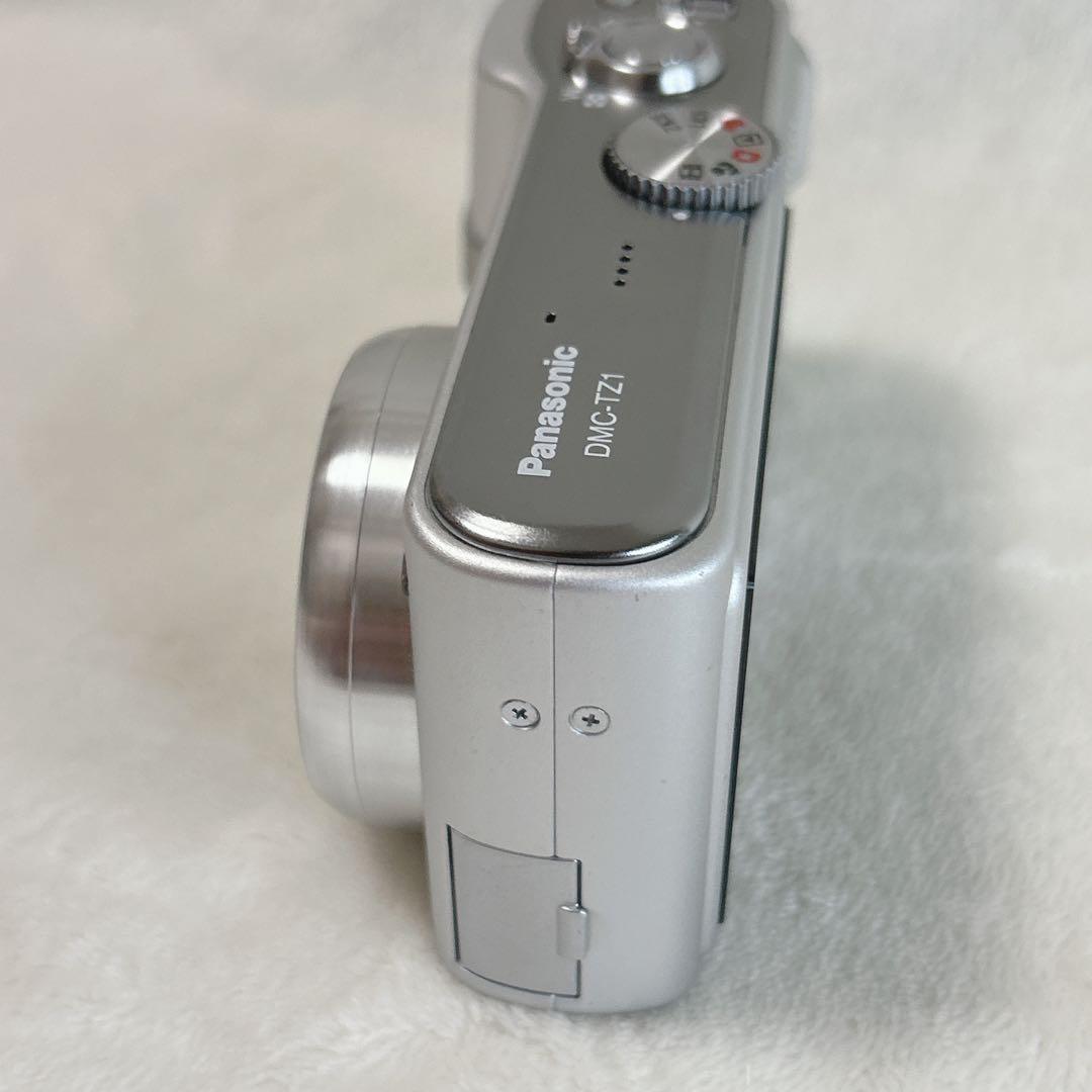 ✨美品✨Panasonic LUMIX DMC-TZ1 コンデジ　カメラ