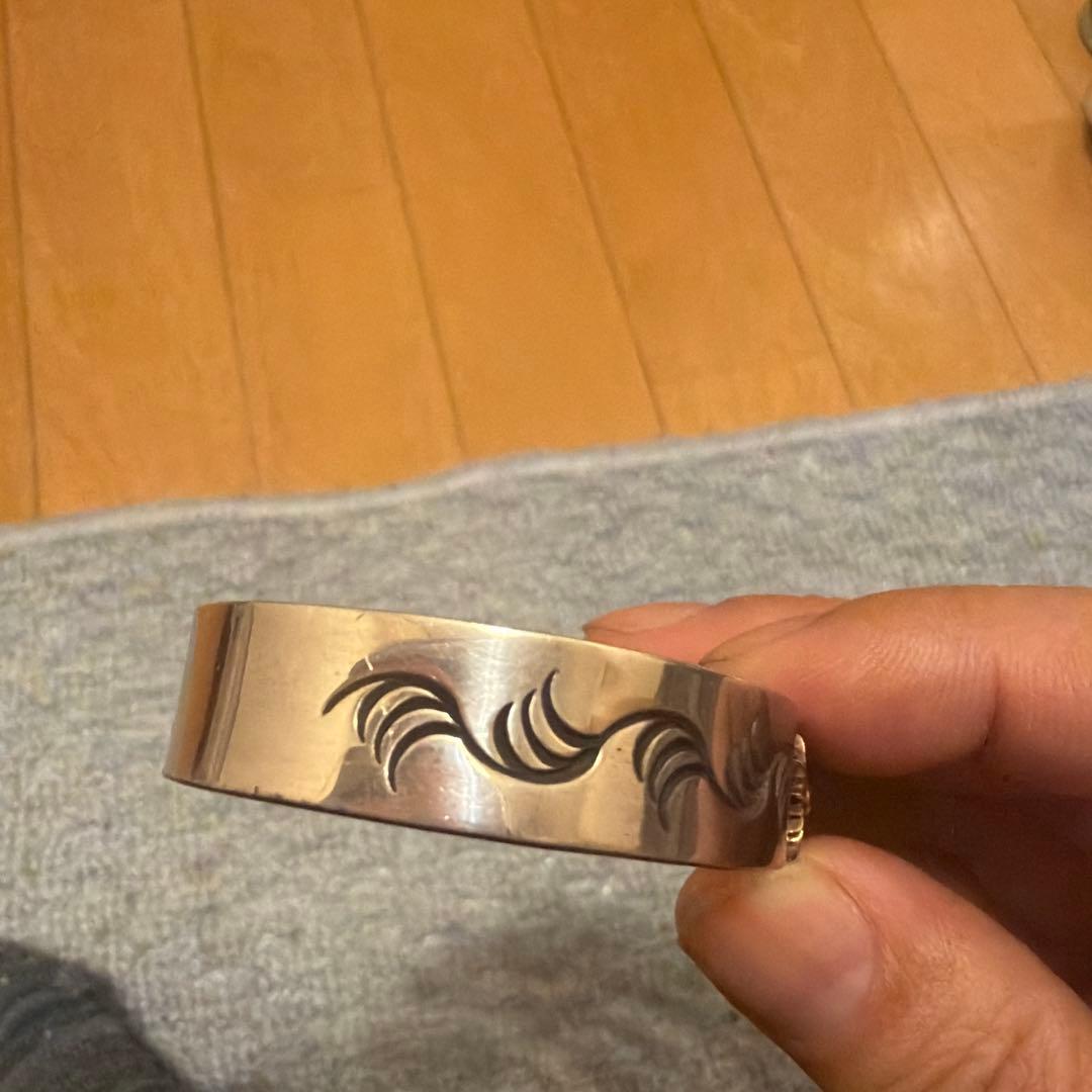 18金付きアリゾナフリーダム唐草彫太陽モチーフ カフブレスレット