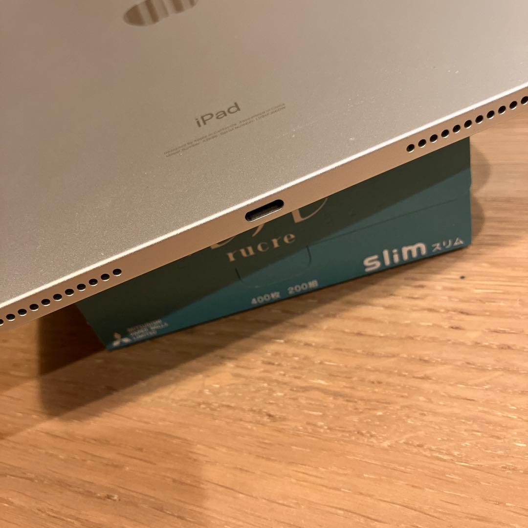 iPad 第10世代 64GB 若干の曲がりあり シルバー MPQ03LL/A