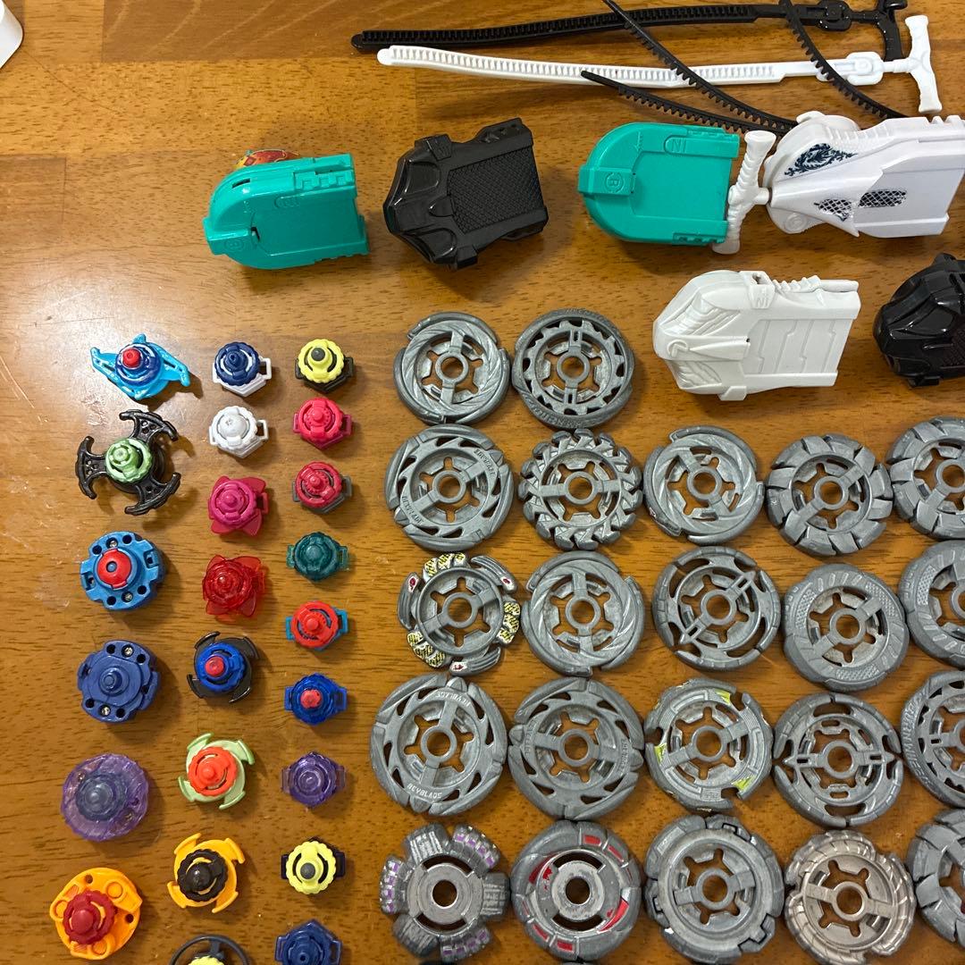 メタルファイトベイブレード　まとめ売り　ランチャー付き