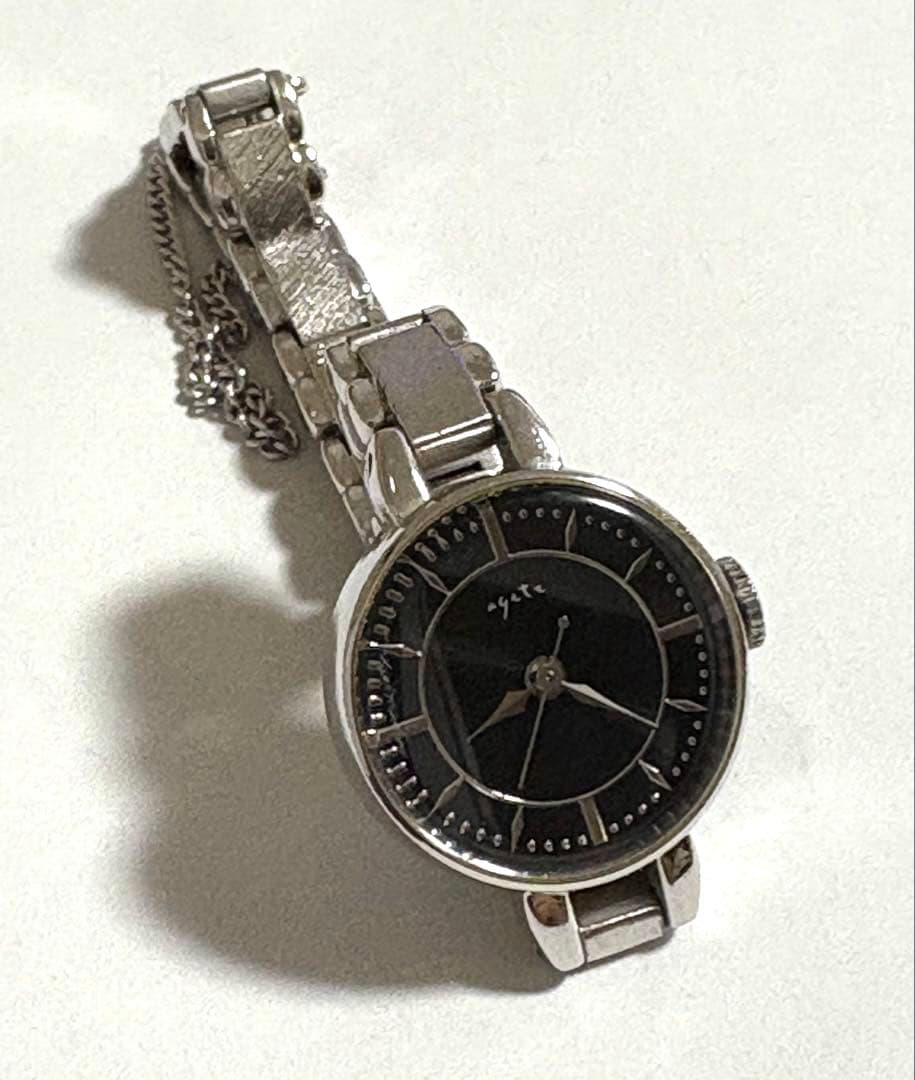 agete アガット腕時計　レディース　黒文字盤　金属ベルト　電池交換済み