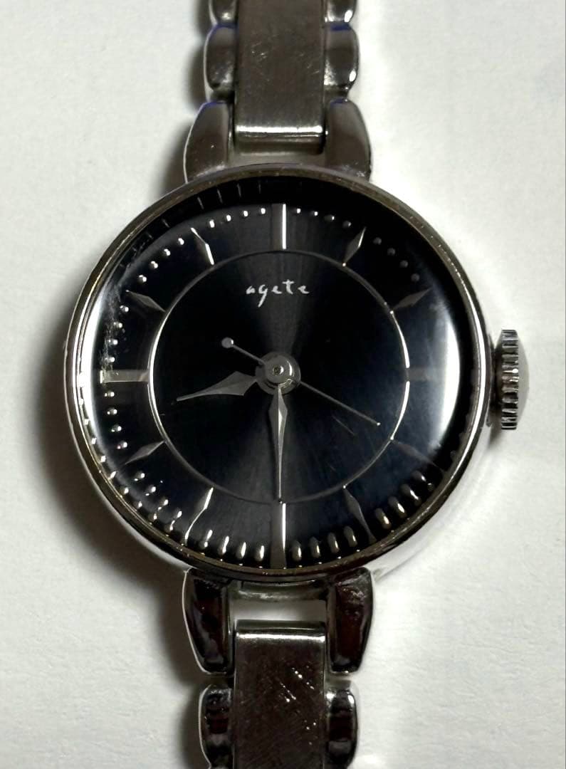 agete アガット腕時計　レディース　黒文字盤　金属ベルト　電池交換済み