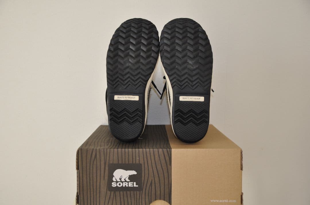 ​【美品・箱付】SOREL ソレル ウィンターカーニバル 25cm Black