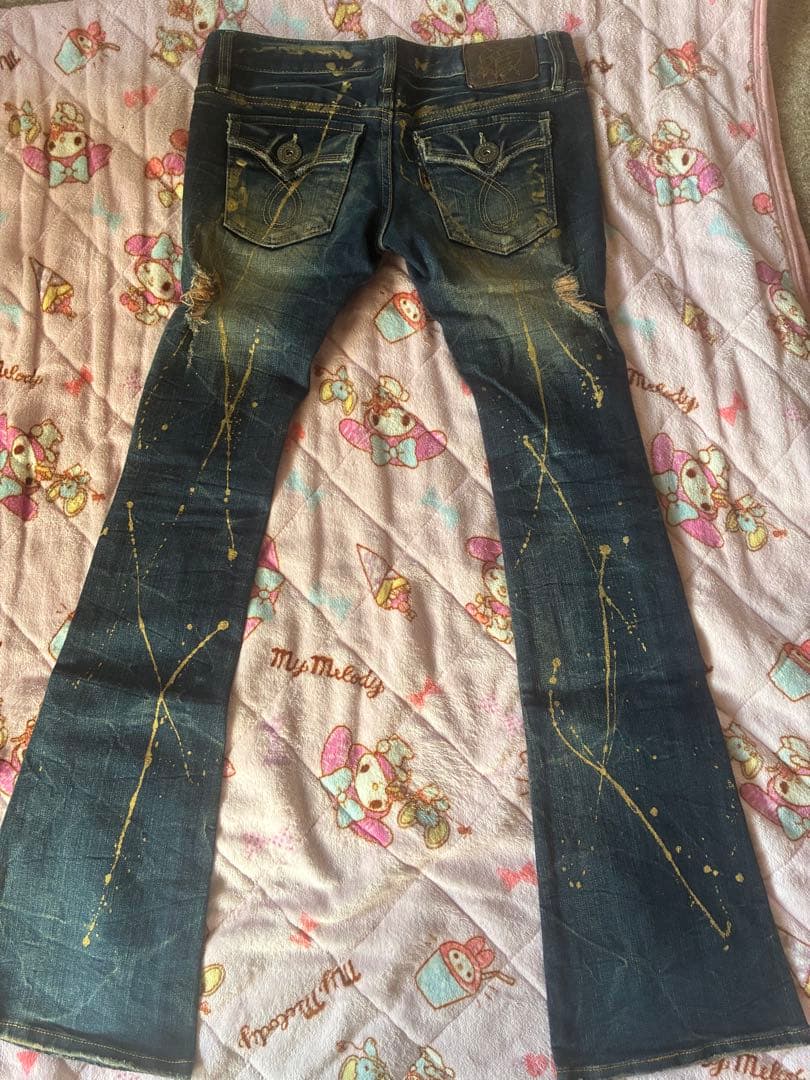 d.i.a.ダメージ加工ダークブルーデニムパンツ