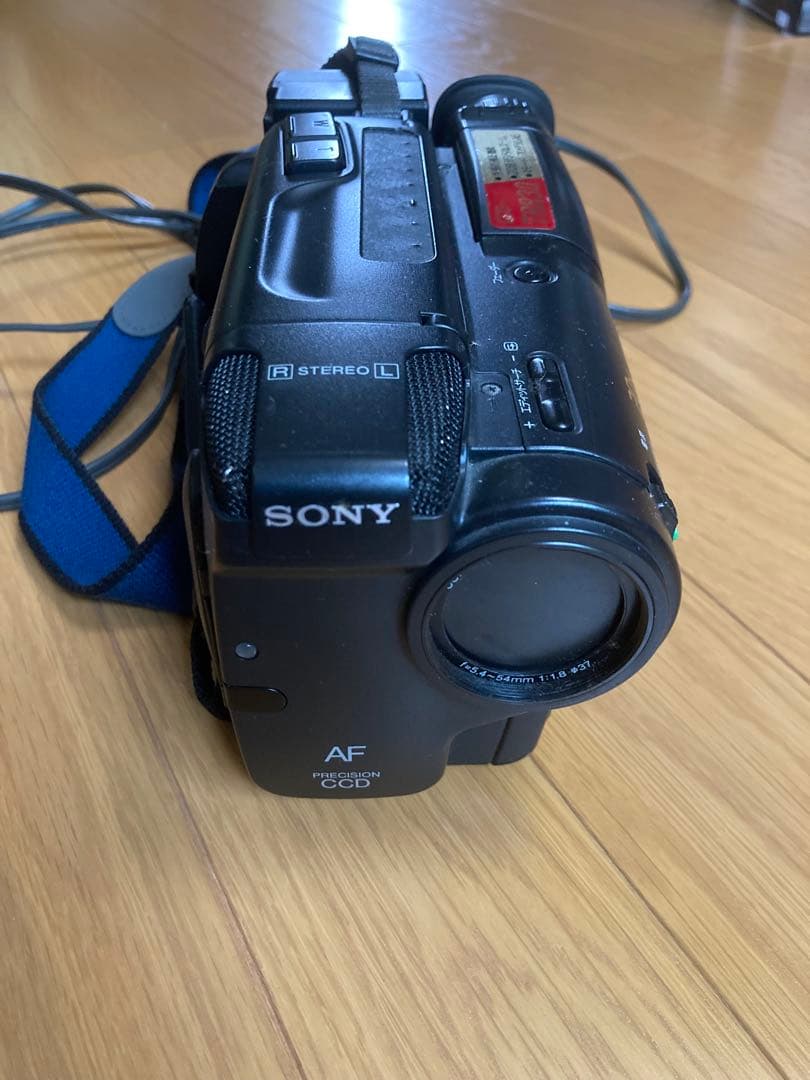 SONY TR830 Hi8ビデオカメラ 本体