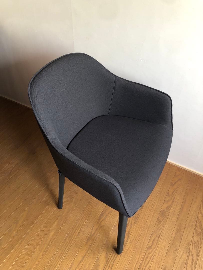 Vitra ヴィトラ ソフトシェル アームチェア ① ロナン&エルワンブルレック