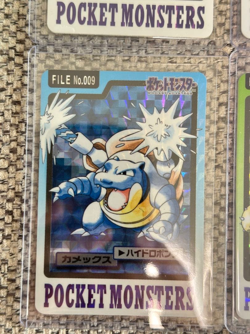 美品　1997年　ポケモンカードダス リザードン　4枚セット ホログラム　キラ