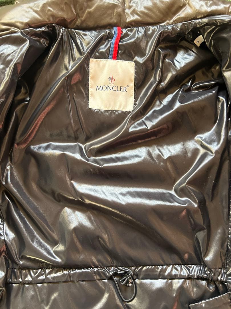 Moncler ダークブラウン ダウンジャケット　サイズ0