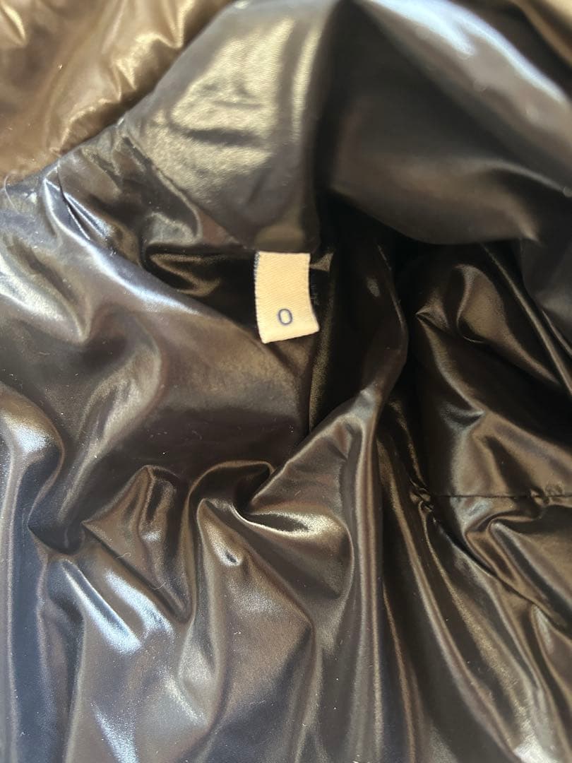 Moncler ダークブラウン ダウンジャケット　サイズ0