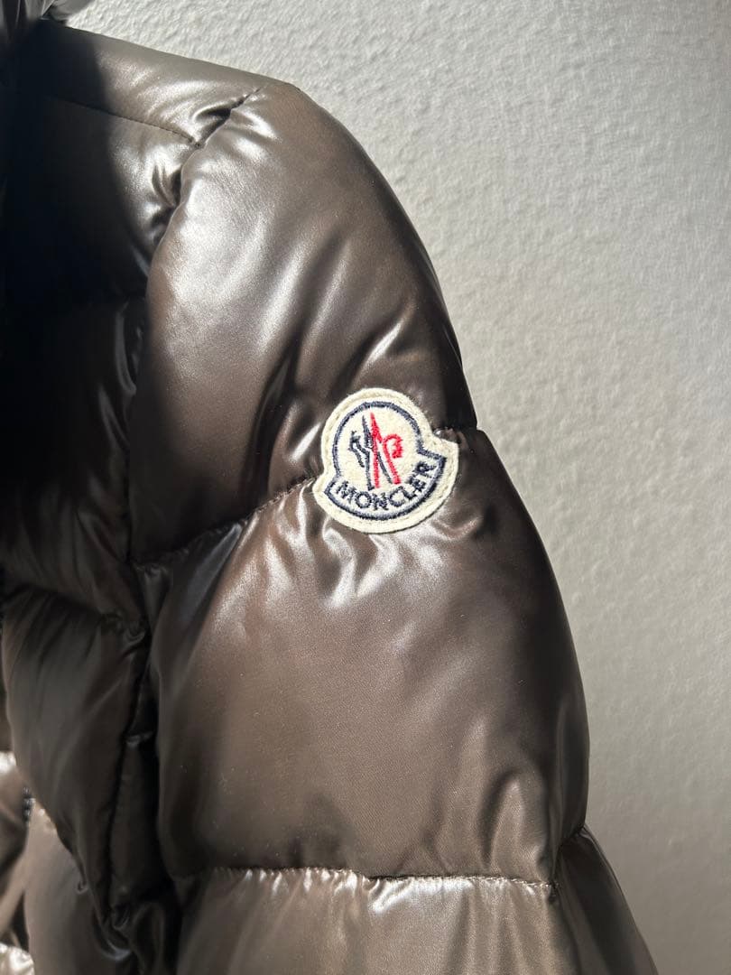Moncler ダークブラウン ダウンジャケット　サイズ0