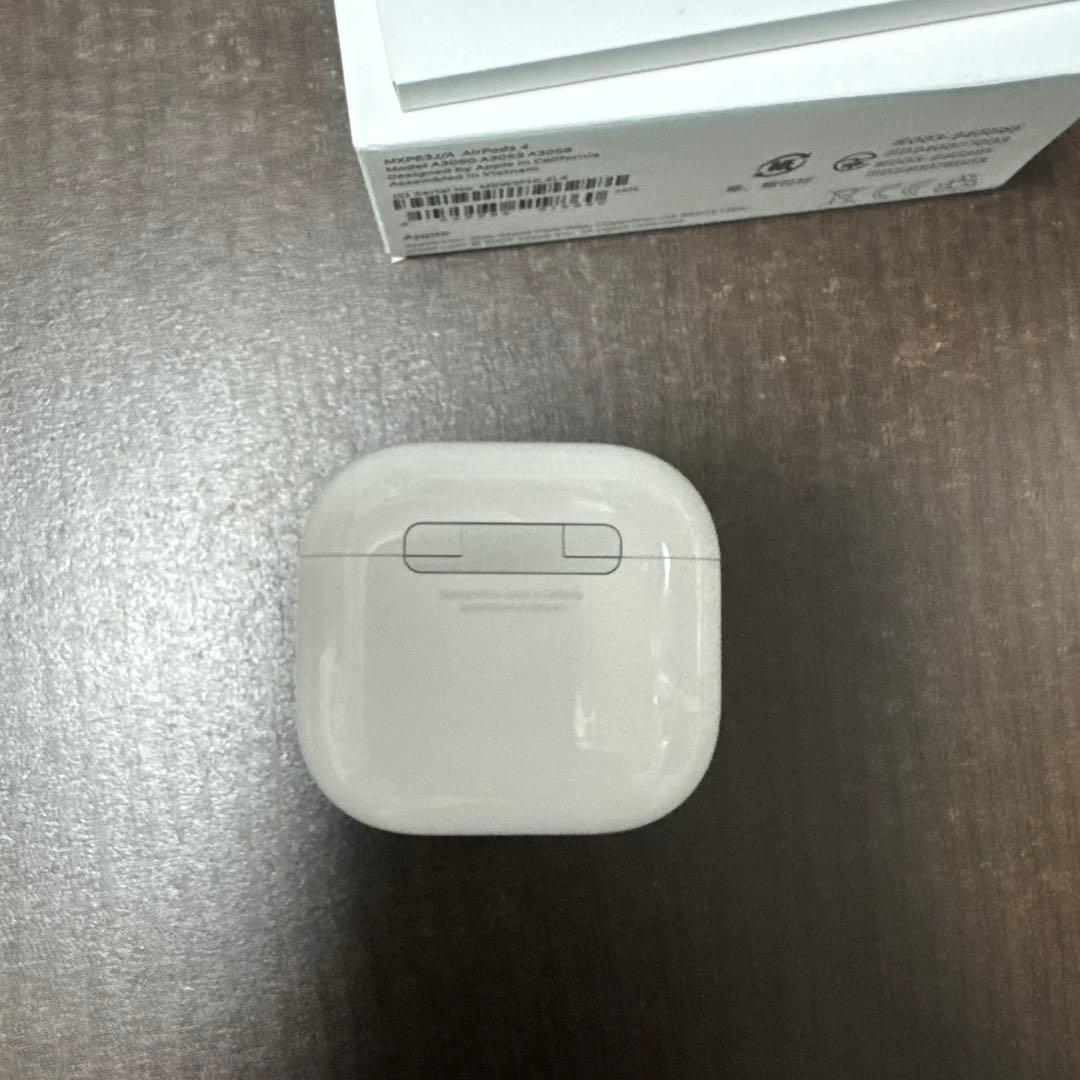 AirPods4ノイズキャンセリングなし 本体のみ