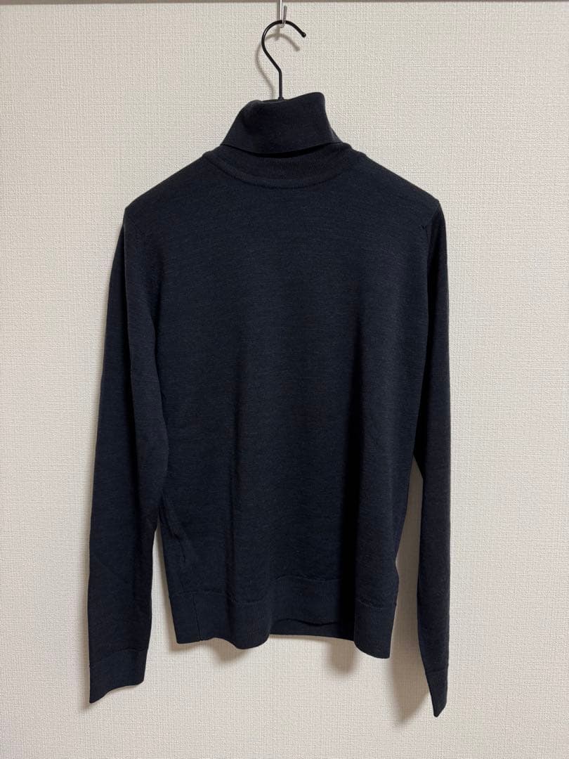 JOHN SMEDLEY ジョンスメドレー　タートルネックニット　サイズ表記S
