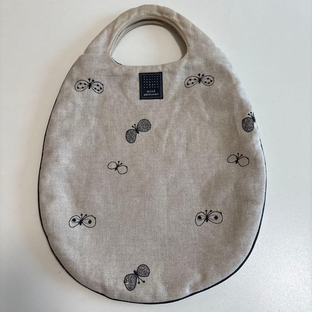 再お値下げしました　mina perhonen egg bag