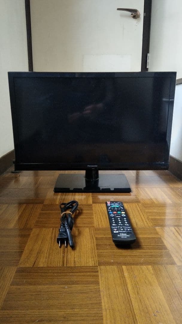 Panasonic 液晶カラーテレビ 24型 TH-24D300