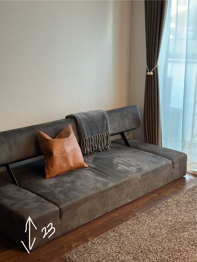 【111high】グレー3人掛けソファ