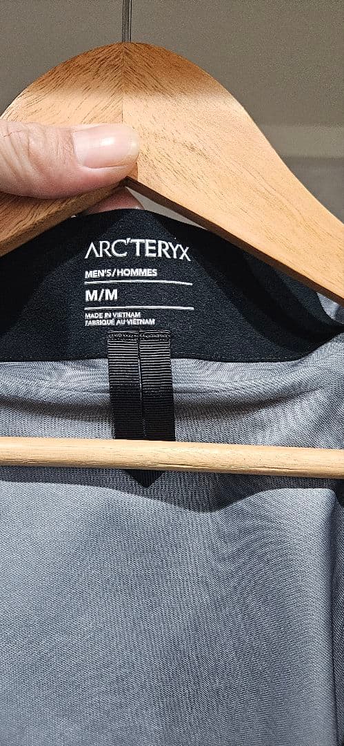 アークテリクス　ARC'TERYX　ベータジャケット　ブラック　M