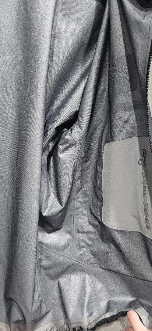 アークテリクス　ARC'TERYX　ベータジャケット　ブラック　M