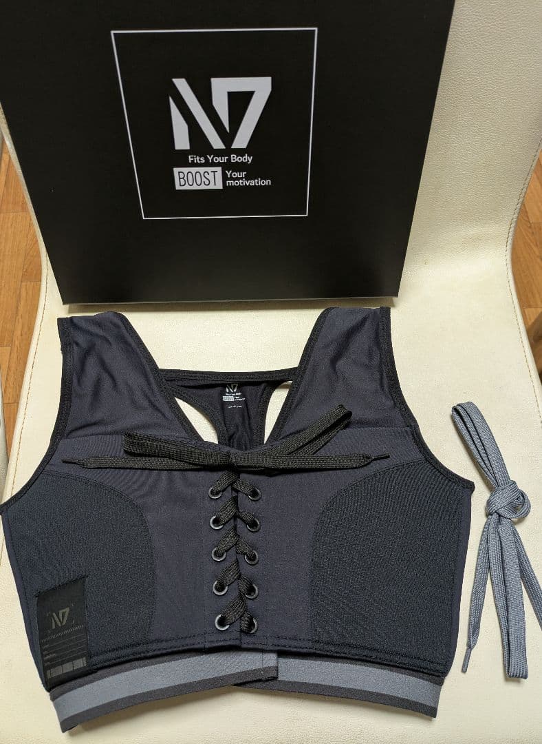 N7　スポーツブラ　ひなちゃんねる　リニューアル　ブラック　未使用