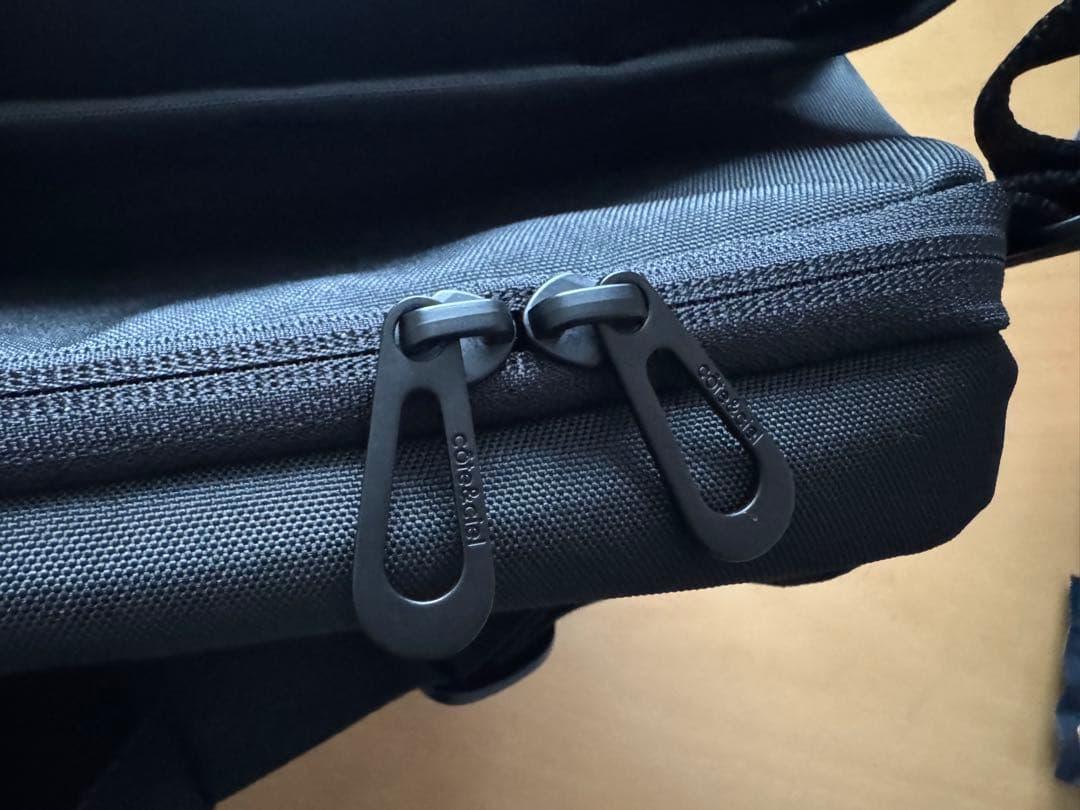 【美品】cote&ciel Riss ブラック ショルダーバッグ