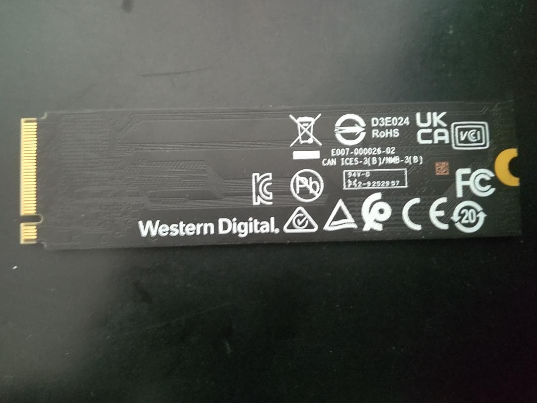 内蔵型SSD WD Blue SN5000 NVMe WDS100T4B0E SSD 1TB