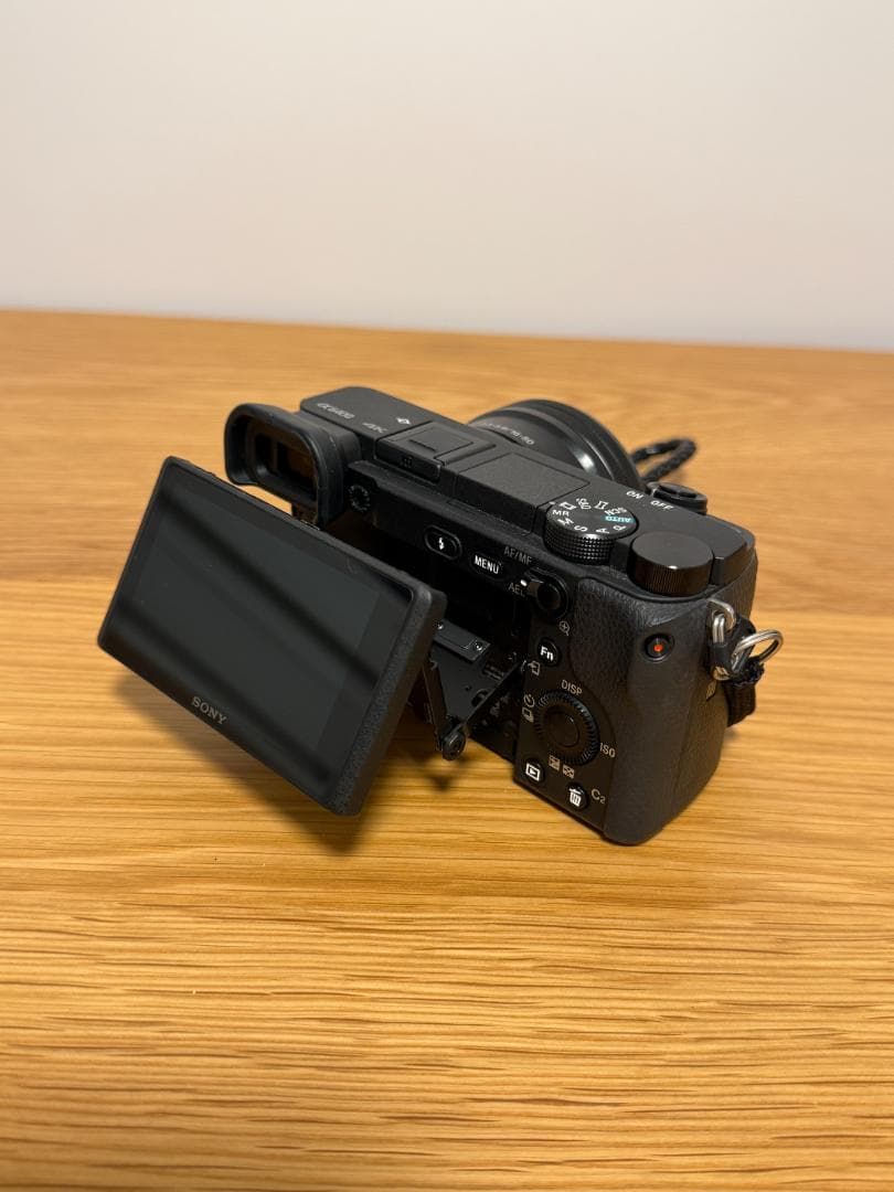 【美品・付属品完備】SONY α6400 ダブルズームレンズキット