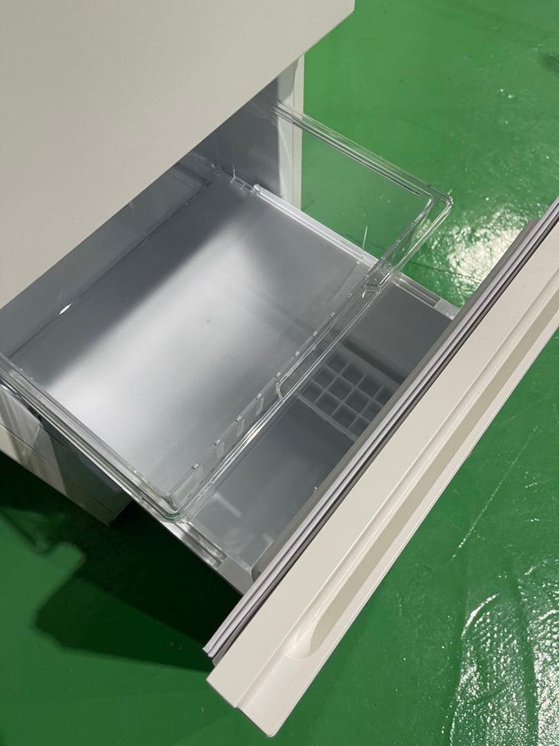 【Panasonic】ノンフロン冷凍冷蔵庫　NR-B16C1-W 2024年製