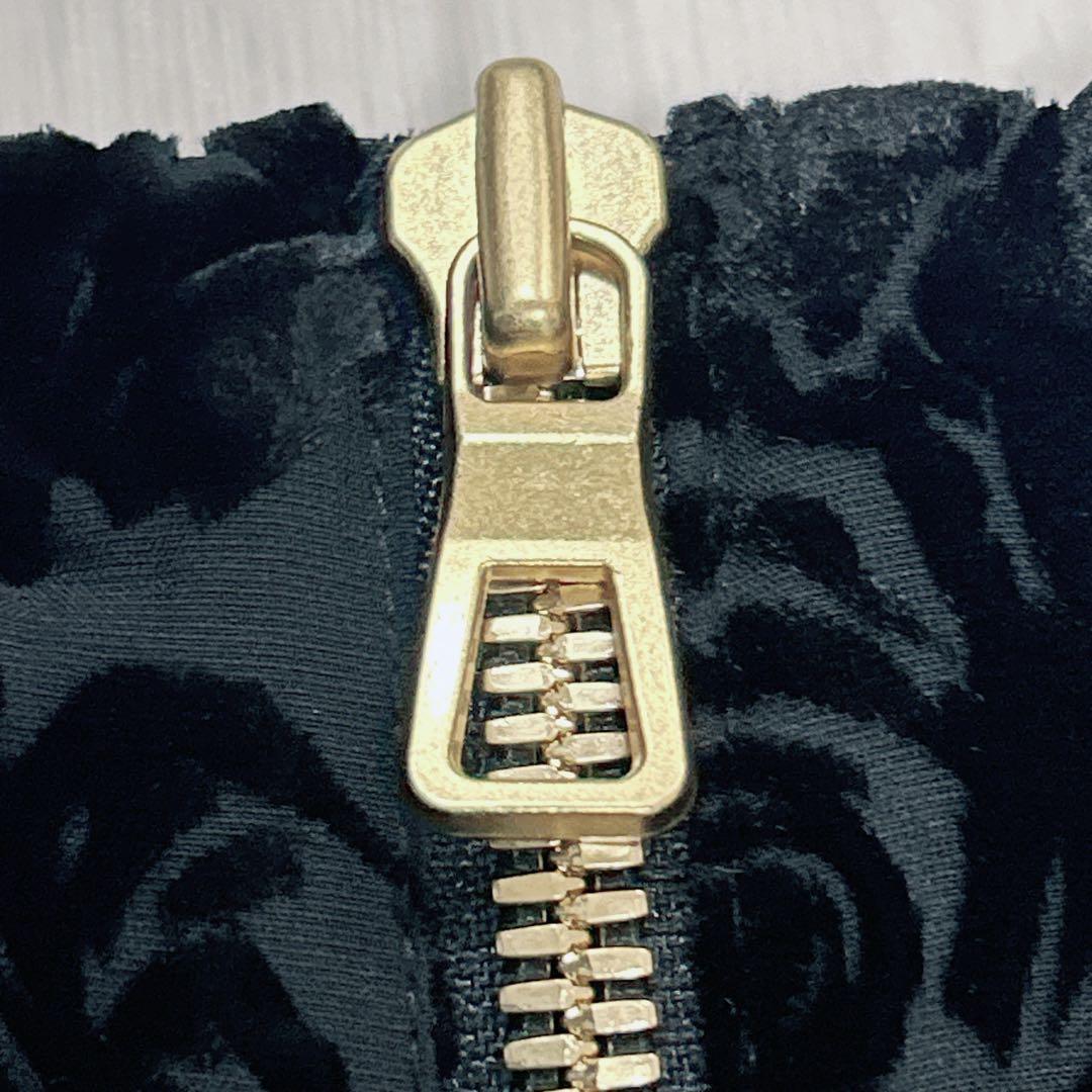 【新品】BALMAIN× コラボ シルク混　トップス 黒 ジップ