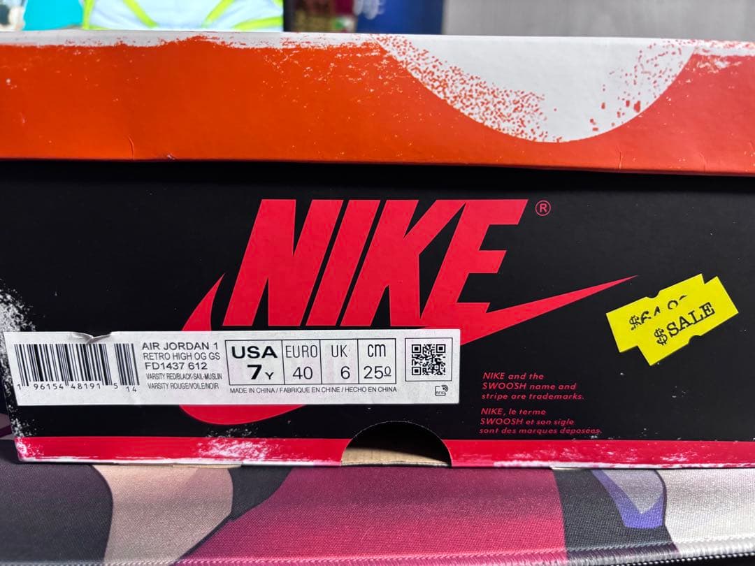 靴 Nike Air Jordan 1 Lost & Found/Chicago