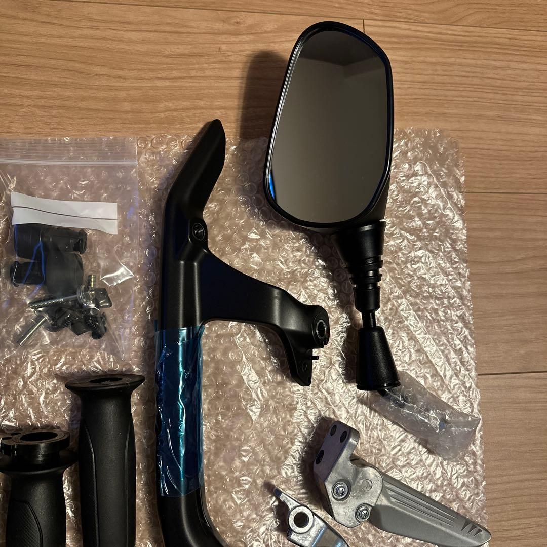 【新品未使用】シグナス グリファス純正パーツ6点（ミラー、ブレーキレバー他）